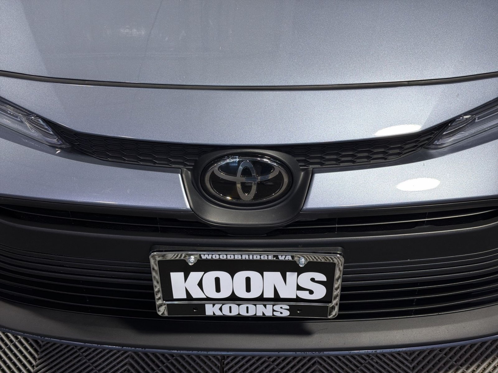 Used 2025 Toyota Corolla LE FWD image 12