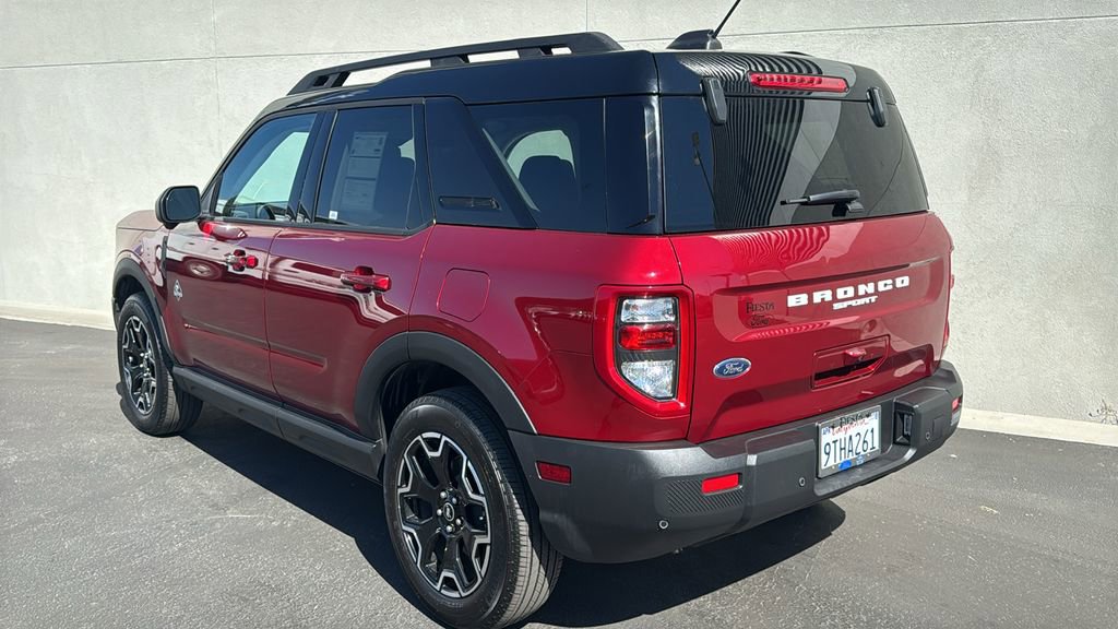 Certified 2025 Ford Bronco Sport Outer Banks w/ Outer Banks Tech Package+ image 4