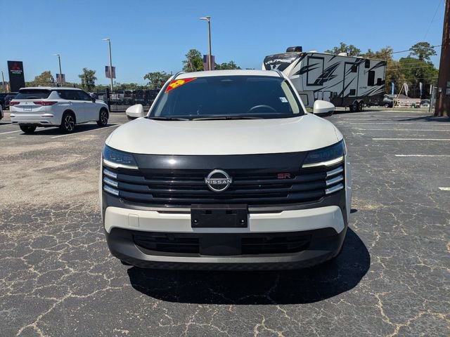 Used 2025 Nissan Kicks SR image 8