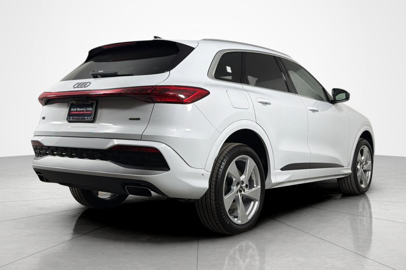 Used 2025 Audi Q5 Premium Plus w/ Premium Plus image 5