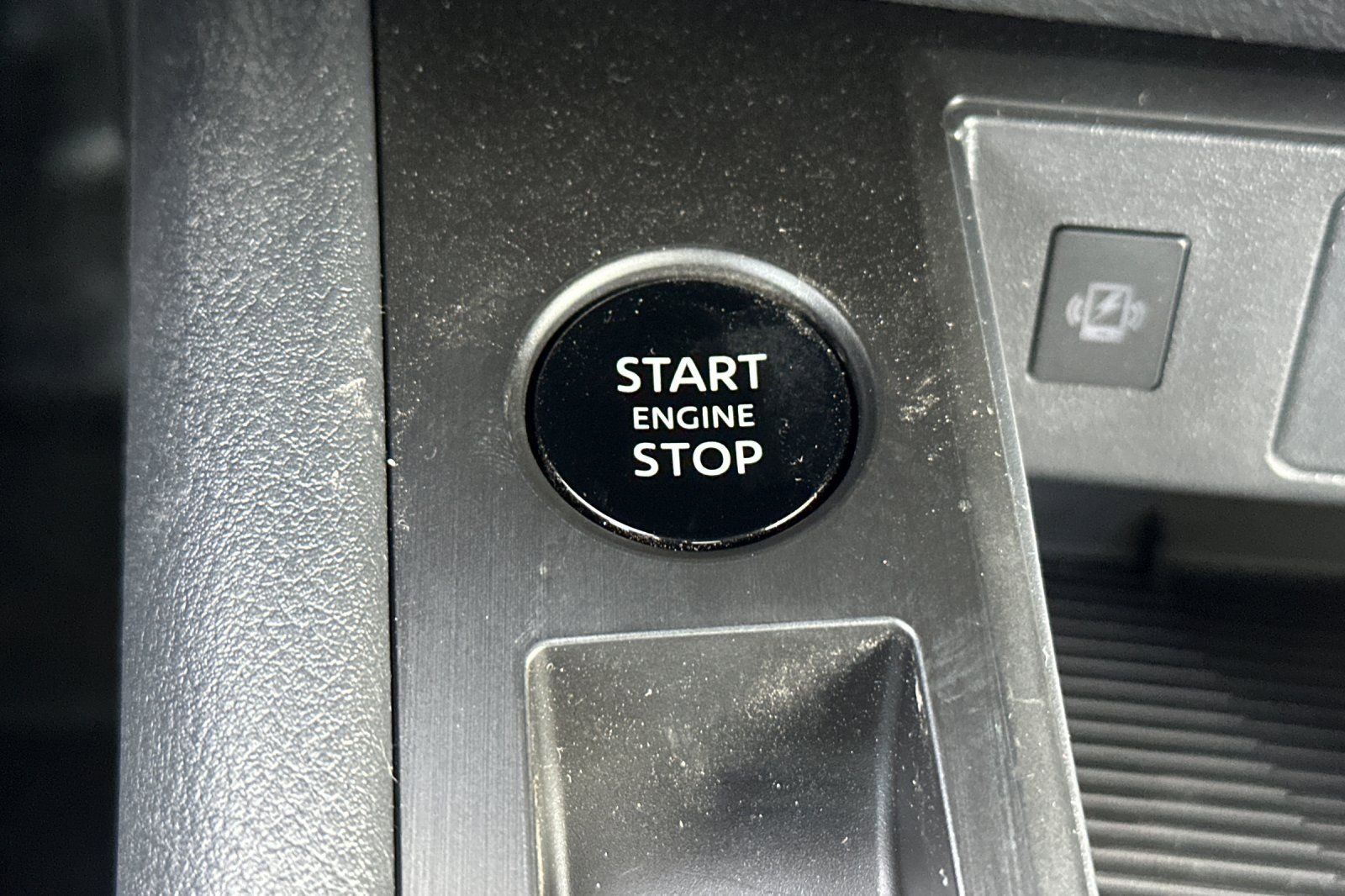 New 2026 Nissan Kicks SV w/ SV Premium Package image 19