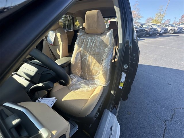 Used 2025 Toyota RAV4 XLE w/ Convenience Package image 12