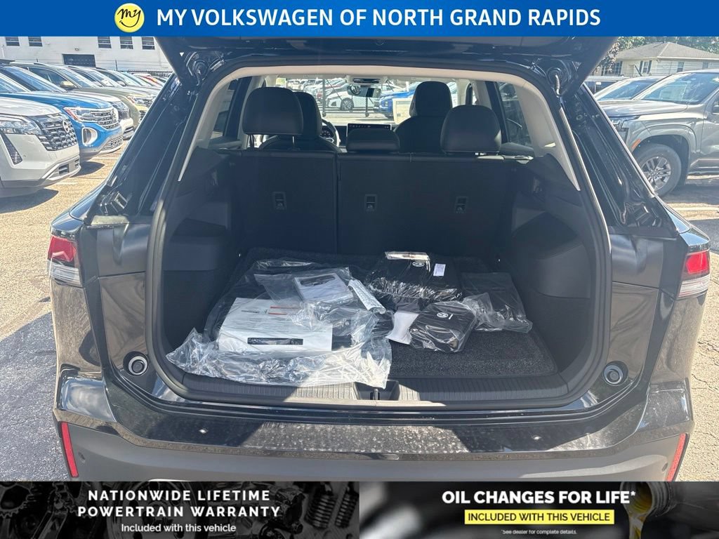 New 2026 Volkswagen Tiguan SE AWD/4WD image 20