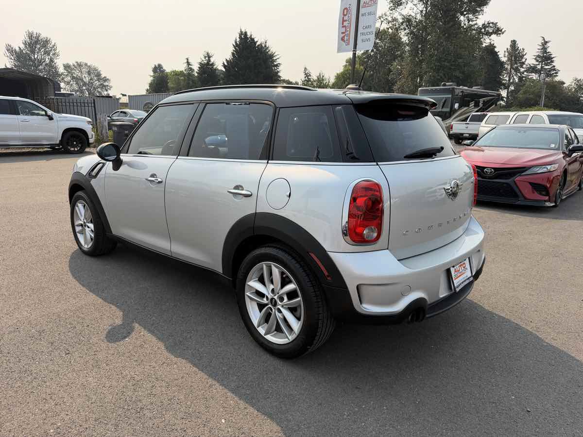 Used 2014 MINI Cooper Countryman S FWD image 6