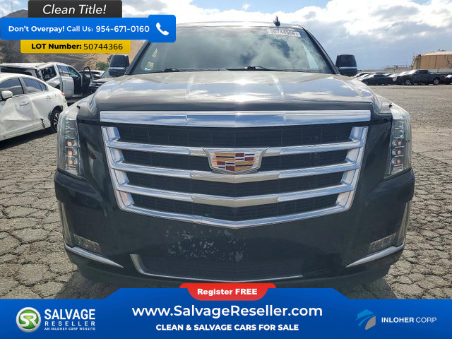 Used 2020 Cadillac Escalade ESV Luxury RWD image 7