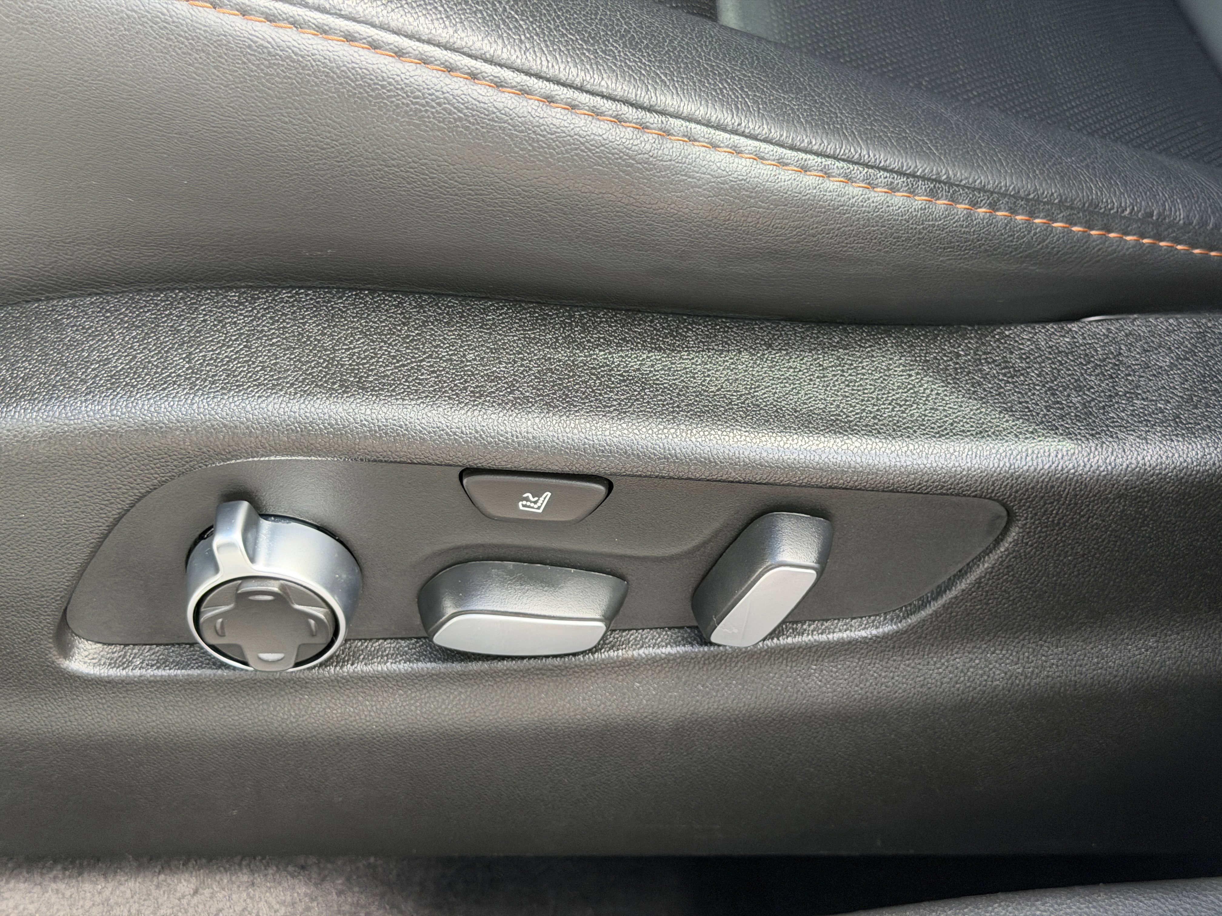 Used 2022 Cadillac XT4 Sport image 22