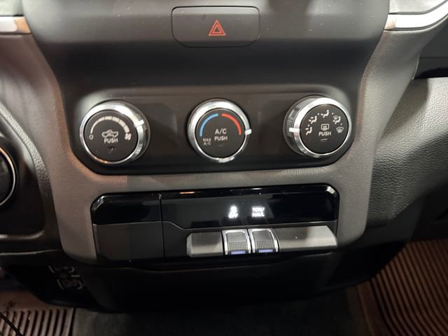 Used 2022 RAM 1500 Big Horn image 14