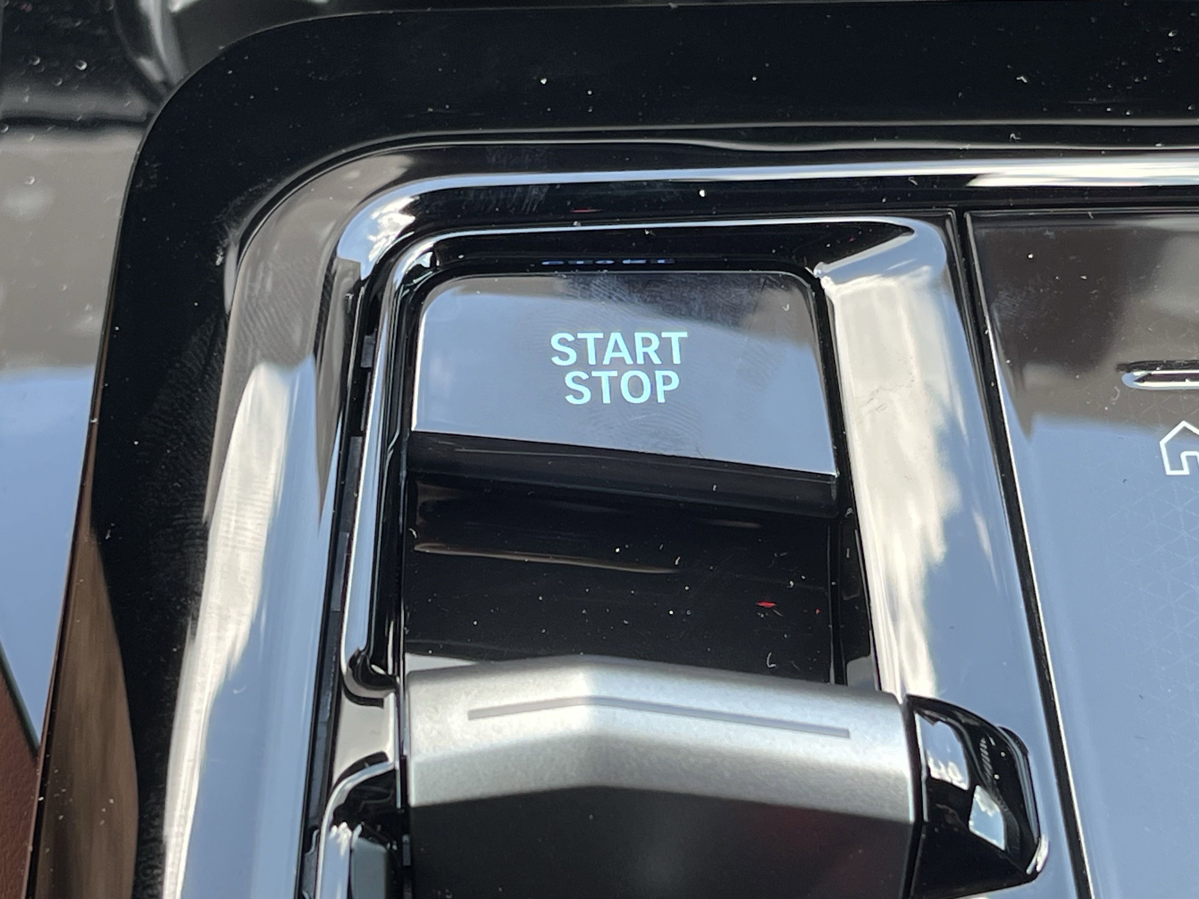 New 2026 BMW i5 eDrive40 w/ M Sport Package image 9