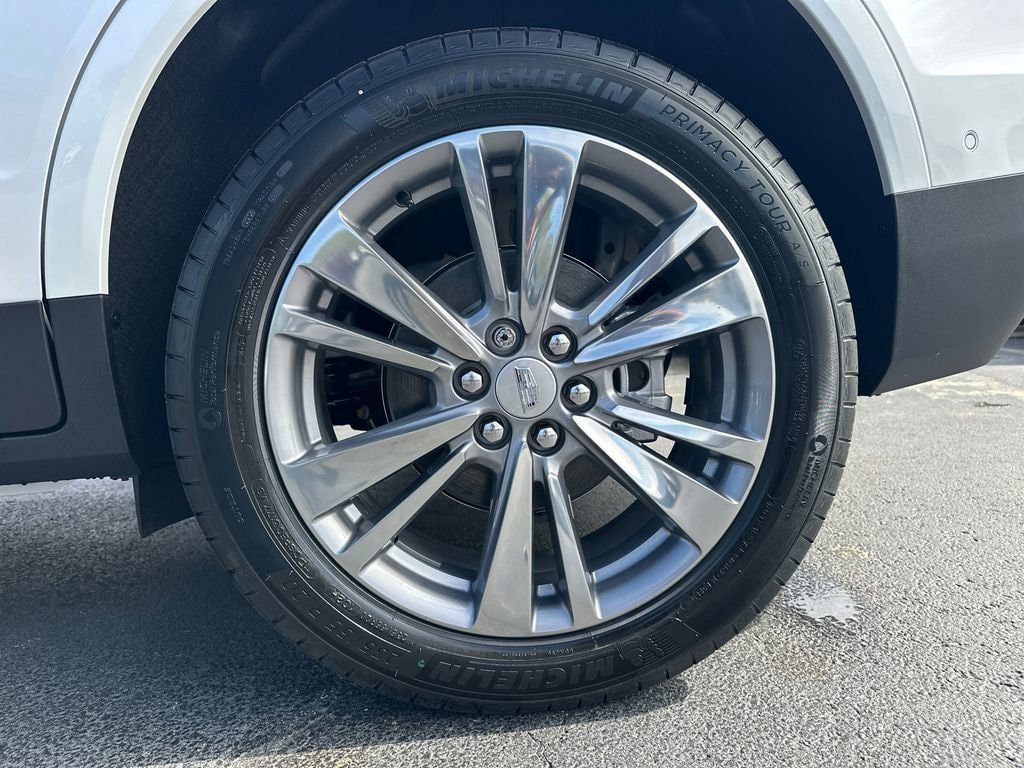 New 2026 Cadillac XT5 Premium Luxury FWD image 19