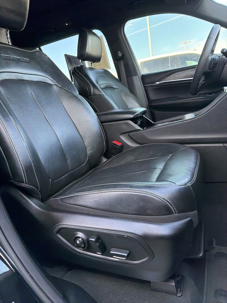 Used 2023 Jeep Grand Cherokee L Overland w/ Rear Seat Video Group I image 10