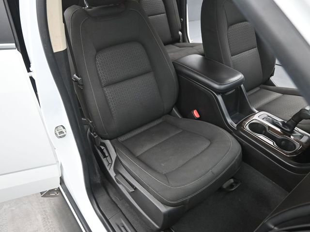 Used 2019 GMC Canyon SLE w/ SLE Convenience Package image 19