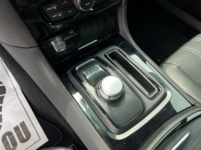 Used 2019 Chrysler 300 S w/ S Model Appearance Package RWD image 36