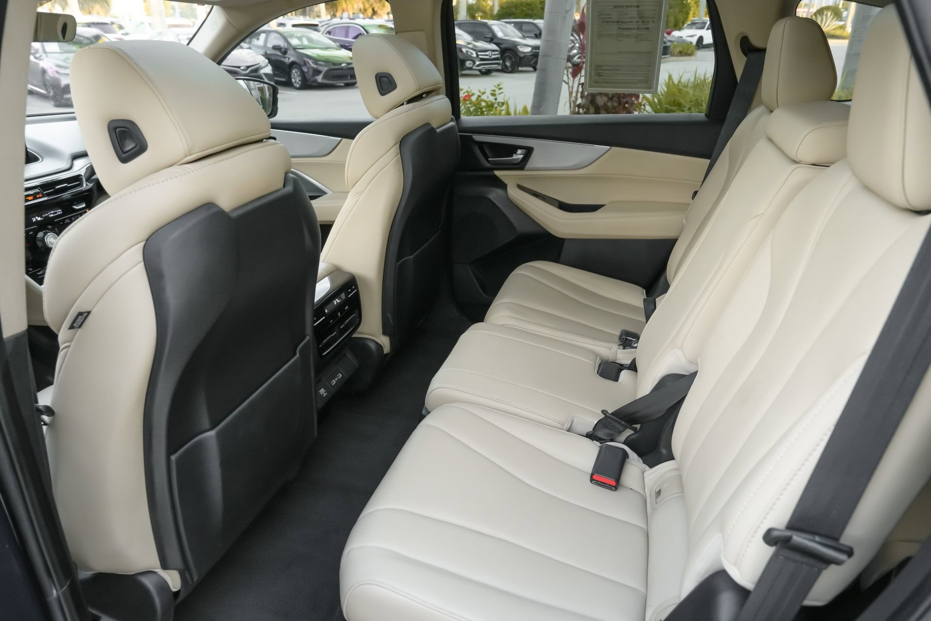 Used 2022 Acura MDX FWD image 34