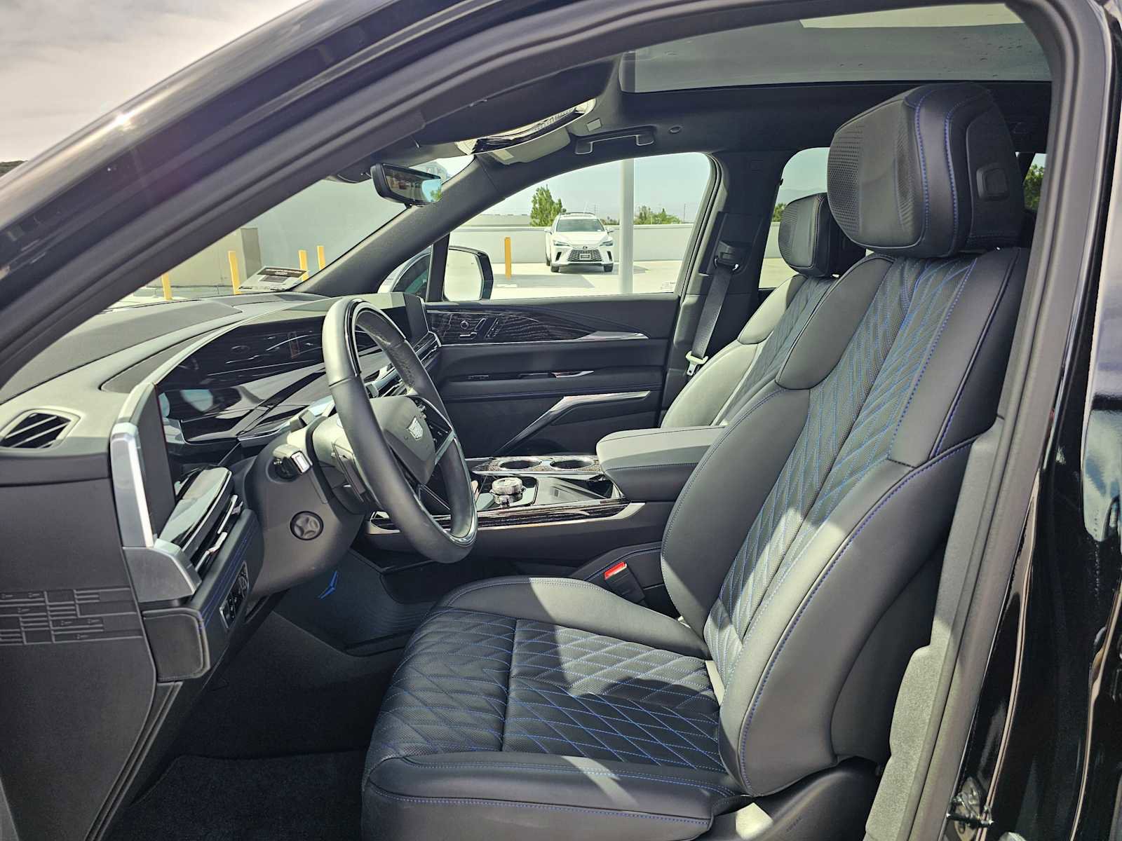 Used 2025 Cadillac Escalade IQ Luxury 1 image 23