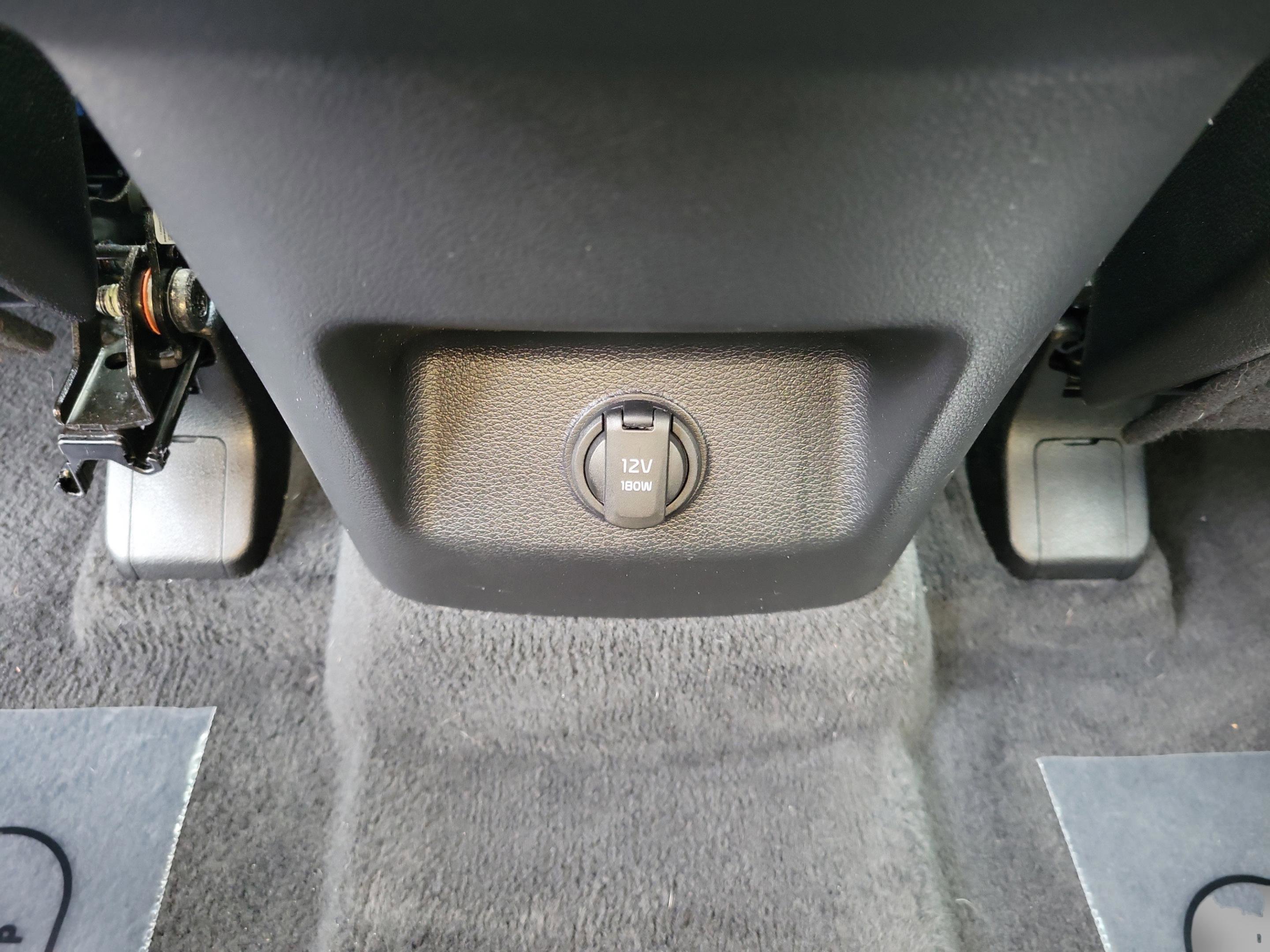 Certified 2022 Kia Telluride SX w/ Nightfall Edition Package image 12