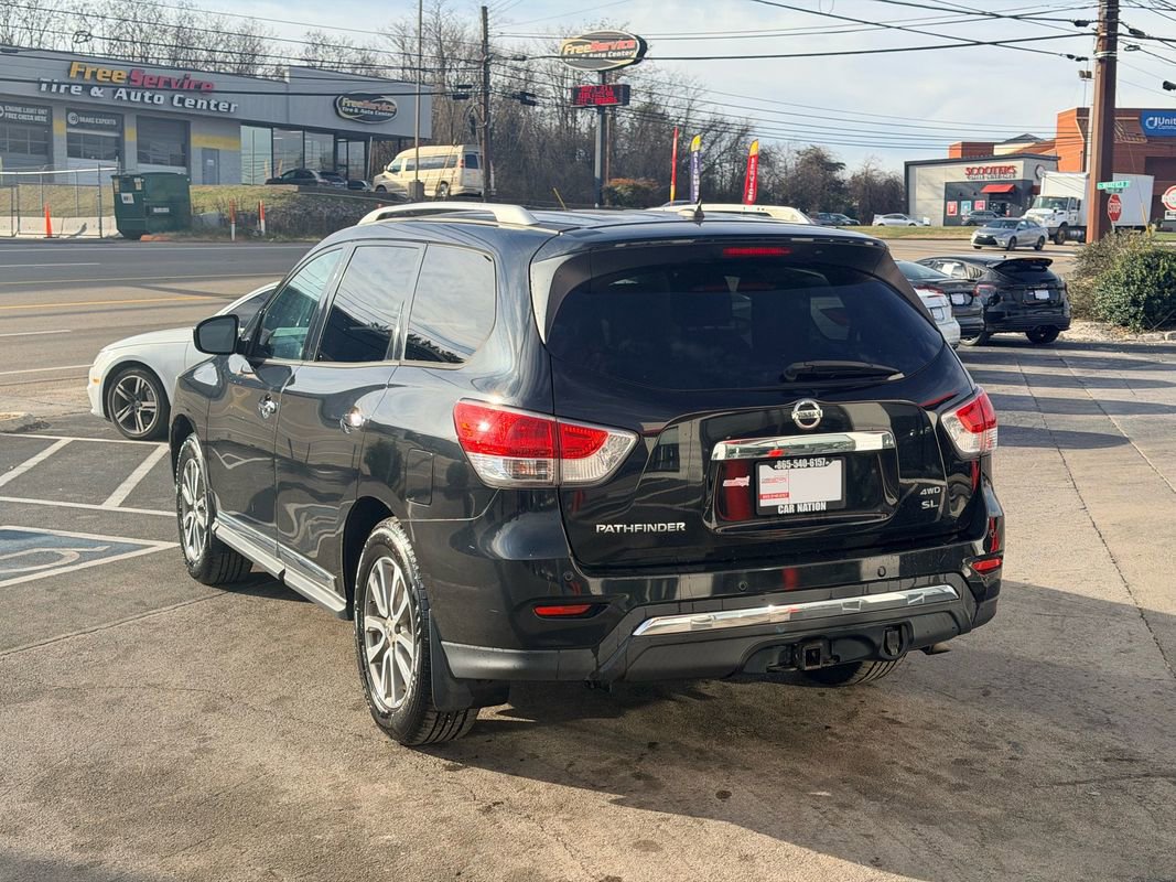 Used 2014 Nissan Pathfinder SL w/ Trailer Tow Package AWD/4WD image 4