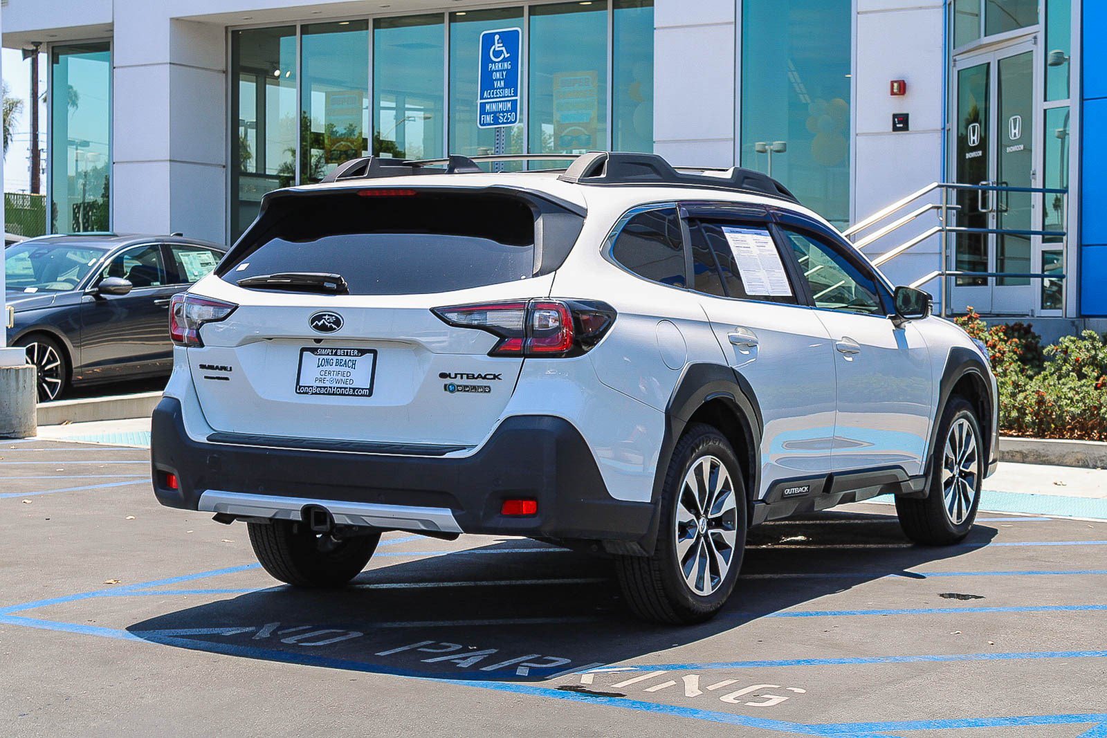 Used 2024 Subaru Outback Limited AWD/4WD image 7