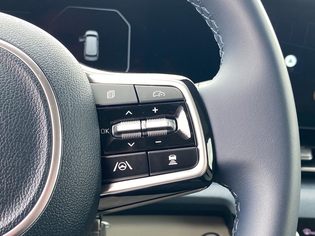 New 2026 Kia Carnival SX image 15