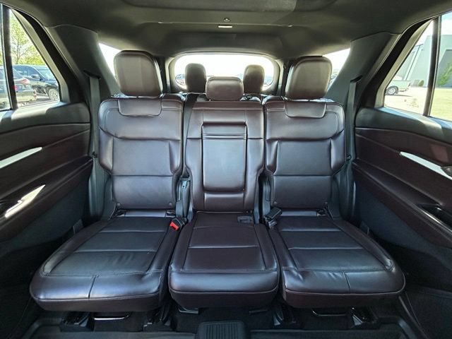 Used 2025 Ford Explorer Platinum AWD/4WD image 41