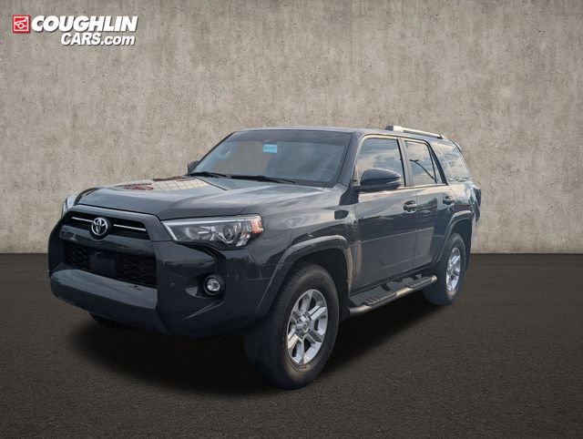 Used 2024 Toyota 4Runner SR5 Premium w/ Moonroof Package AWD/4WD image 3