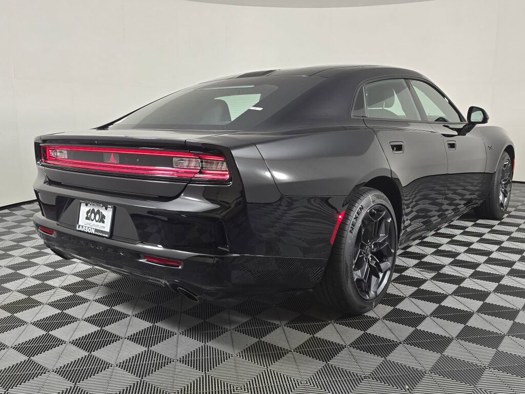 New 2026 Dodge Charger GT w/ Blacktop Package AWD/4WD image 4