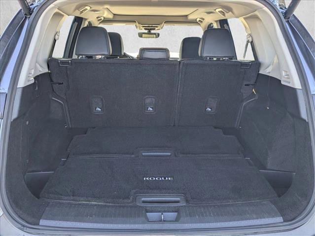 Used 2022 Nissan Rogue SL w/ SL Premium Package FWD image 6