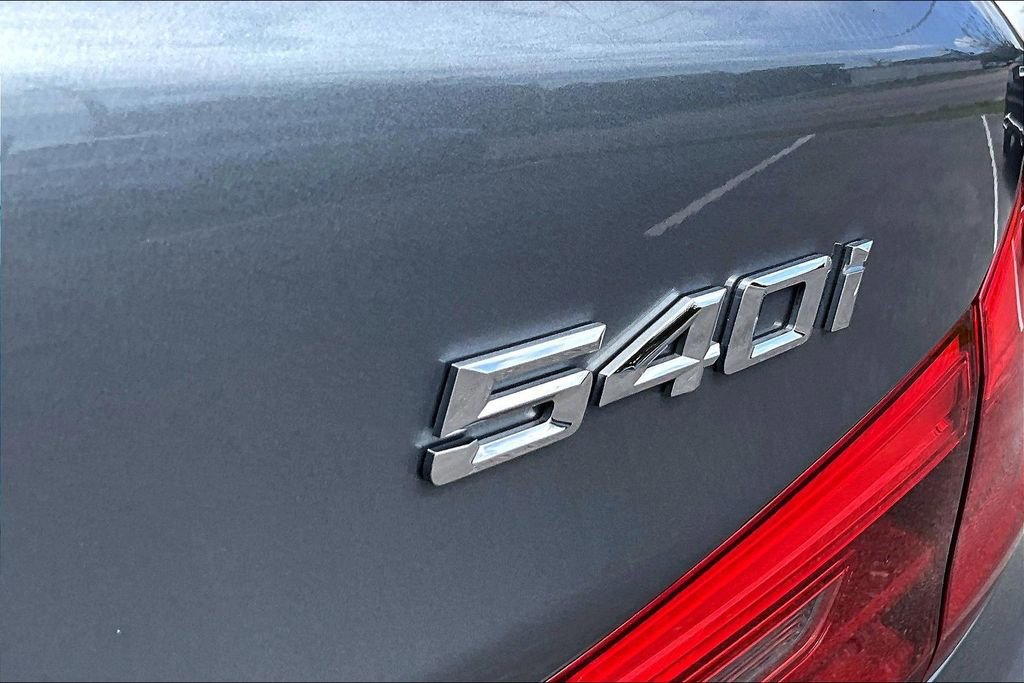 Used 2019 BMW 540i w/ Convenience Package image 21
