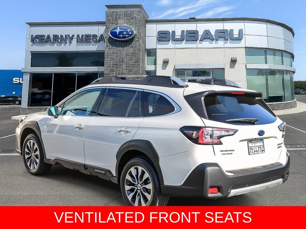 Used 2023 Subaru Outback Touring AWD/4WD image 4