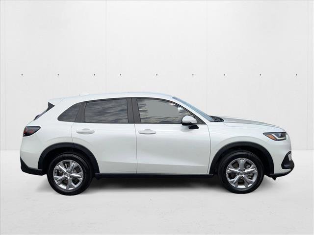 Certified 2023 Honda HR-V LX image 4