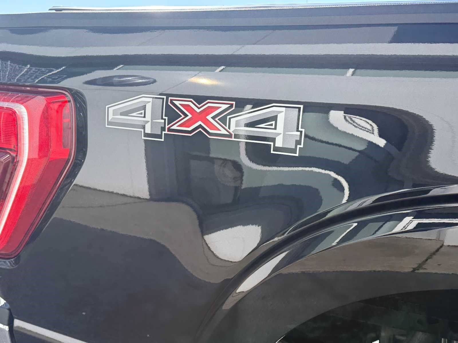 Used 2021 Ford F150 XLT w/ Equipment Group 302A High AWD/4WD image 13