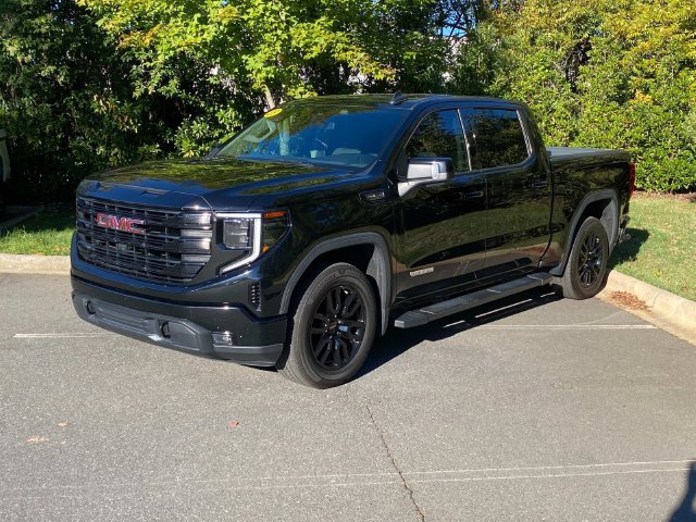 Used 2023 GMC Sierra 1500 Elevation w/ Preferred Package RWD image 3