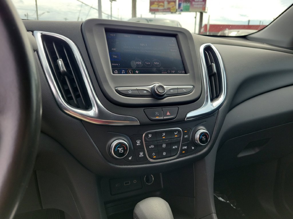 Used 2022 Chevrolet Equinox LT FWD image 32