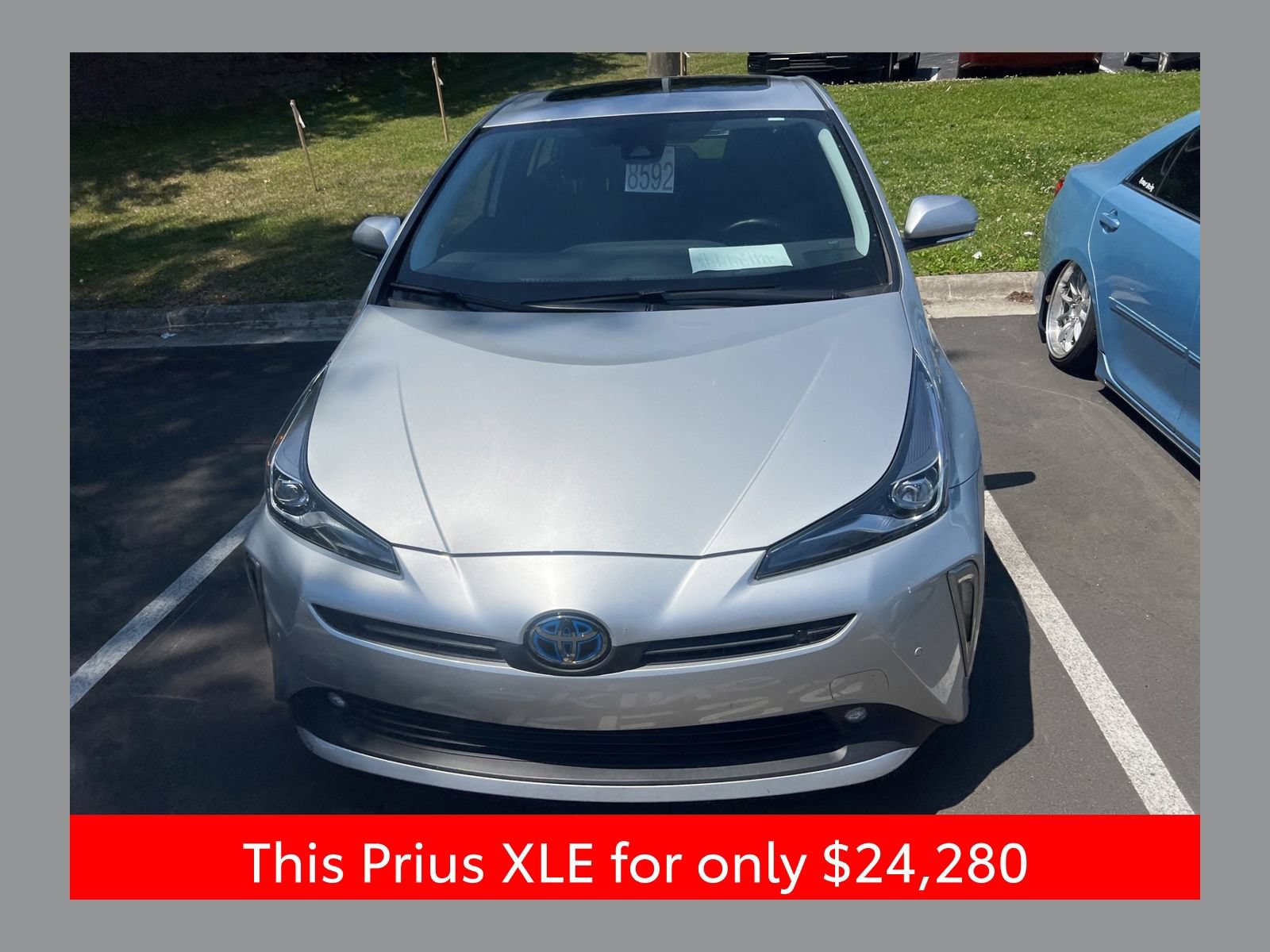 Used 2022 Toyota Prius XLE w/ Advanced Technology Package FWD image 1