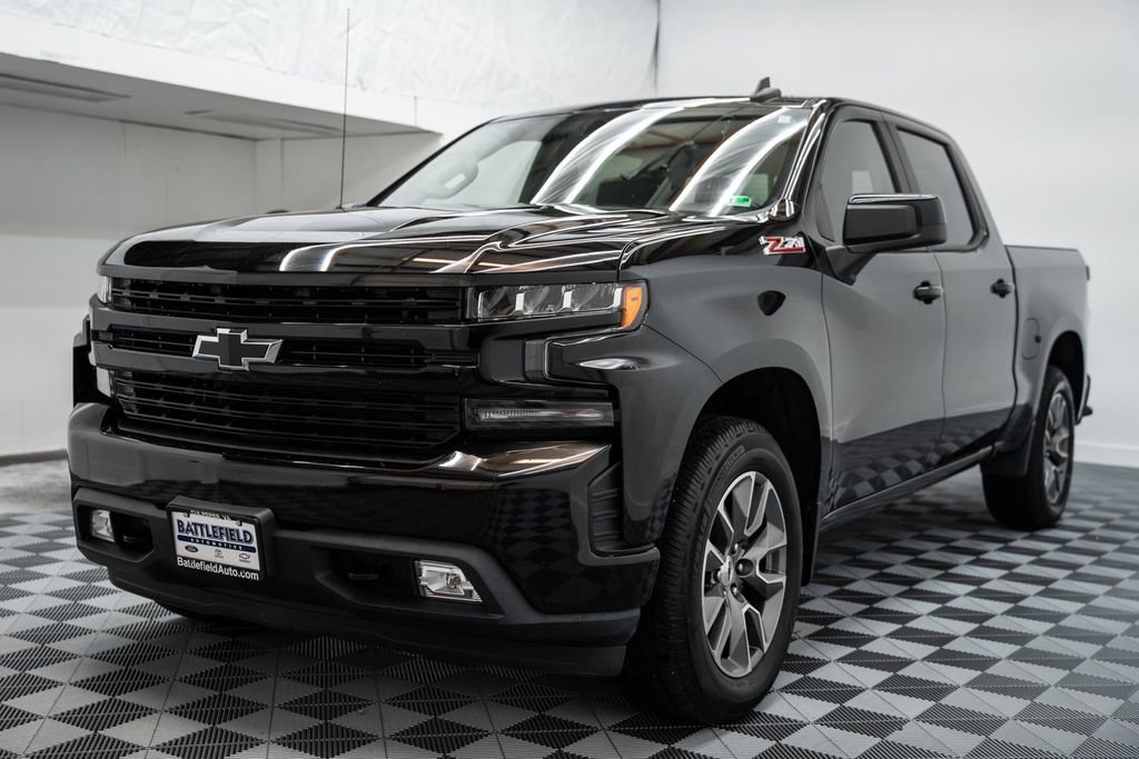 Used 2019 Chevrolet Silverado 1500 RST image 3