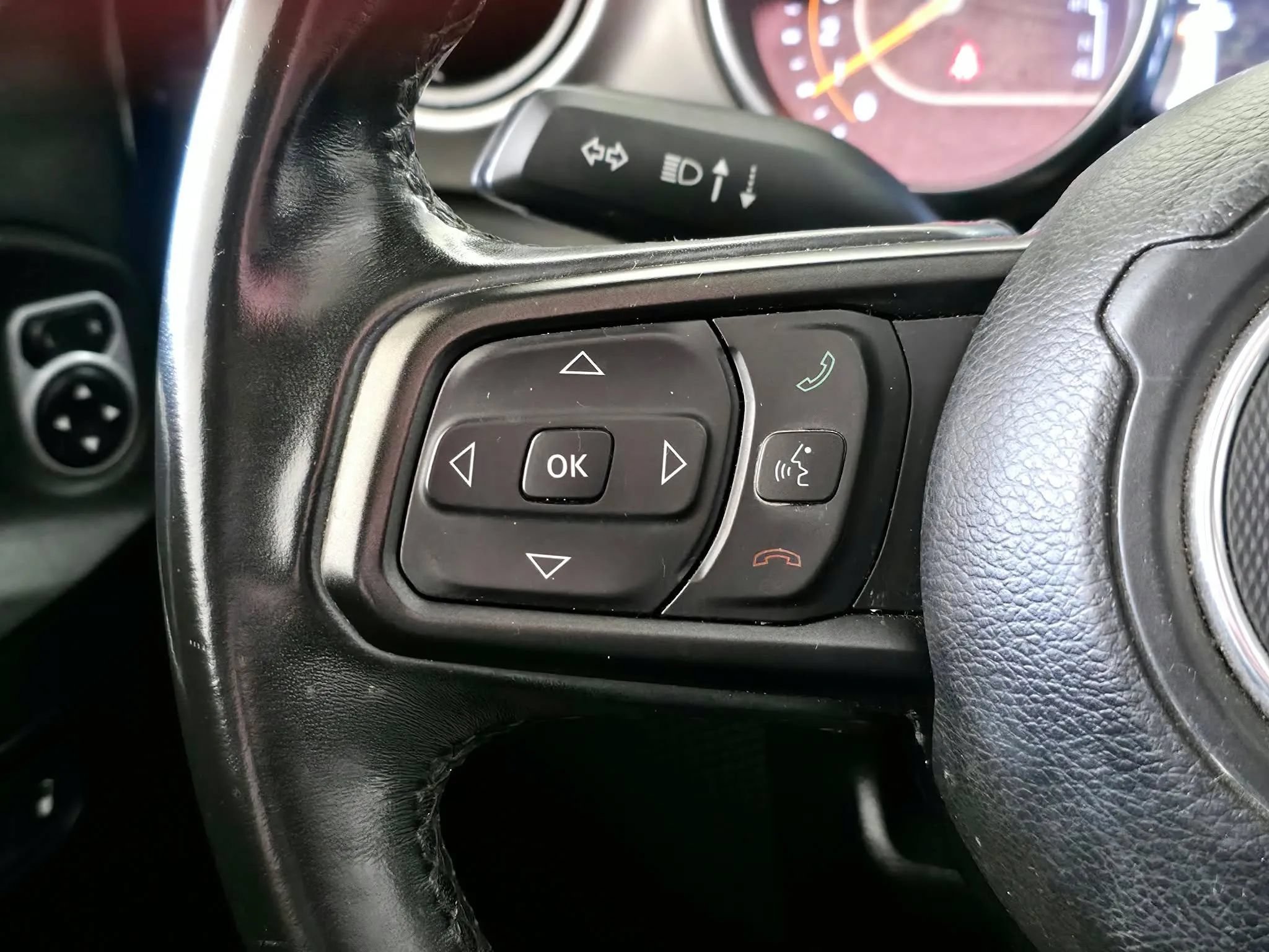 Used 2019 Jeep Wrangler Unlimited Sport S AWD/4WD image 19