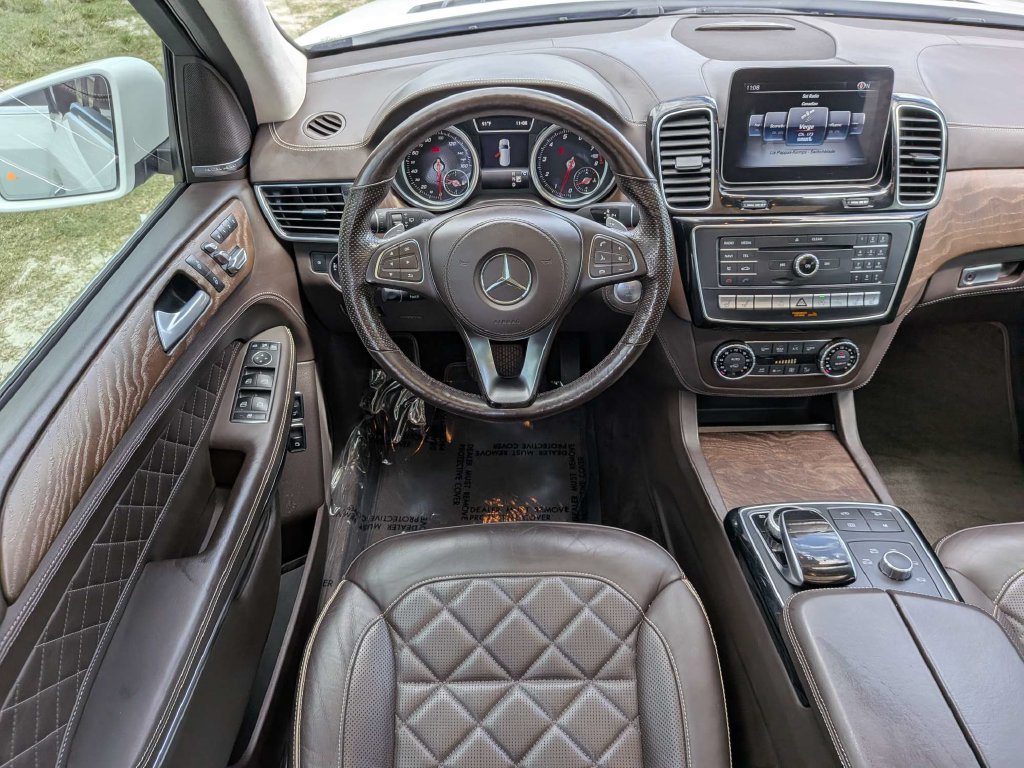 Used 2019 Mercedes-Benz GLS 550 4MATIC image 16