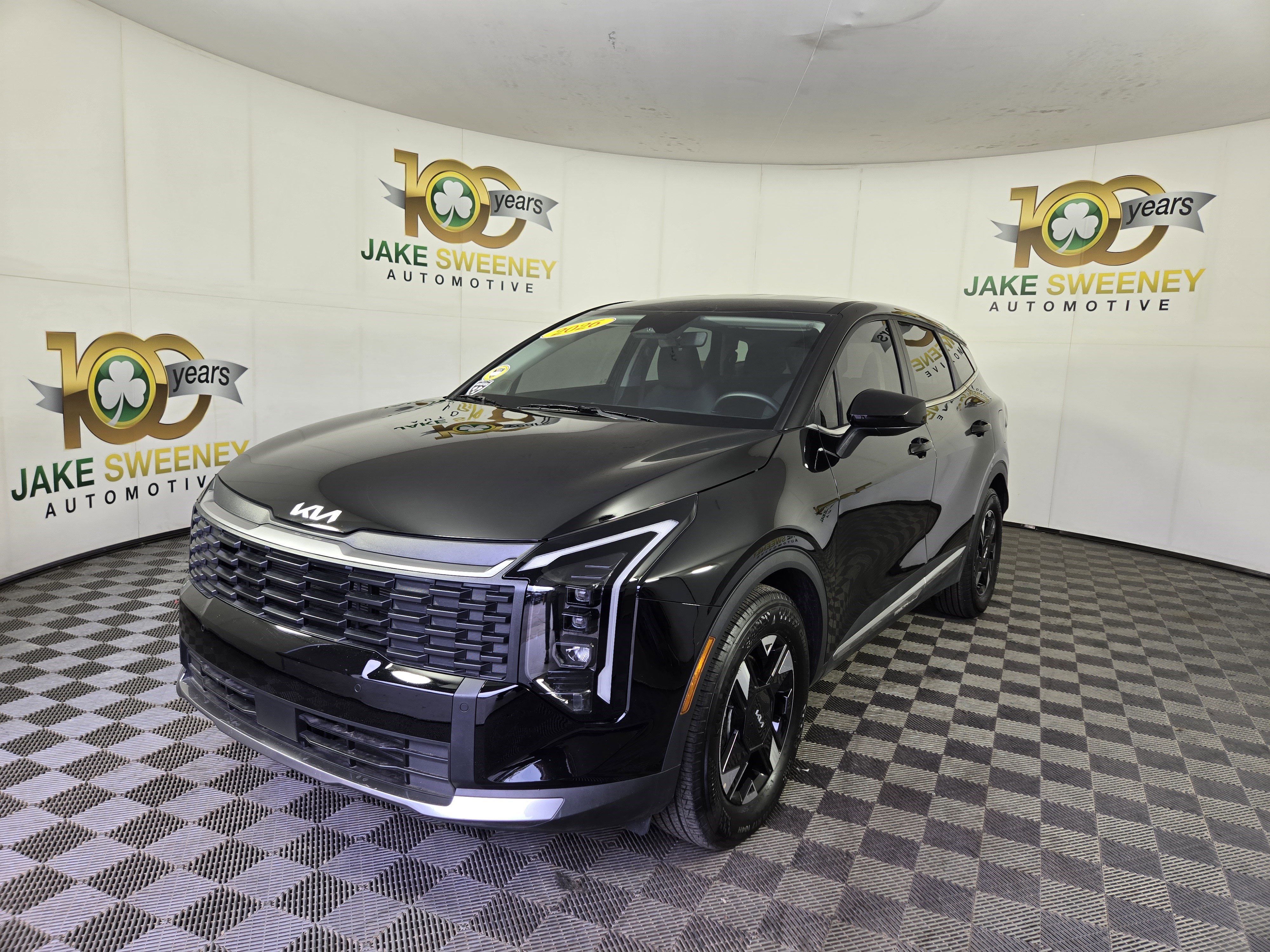 Used 2026 Kia Sportage LX FWD image 3