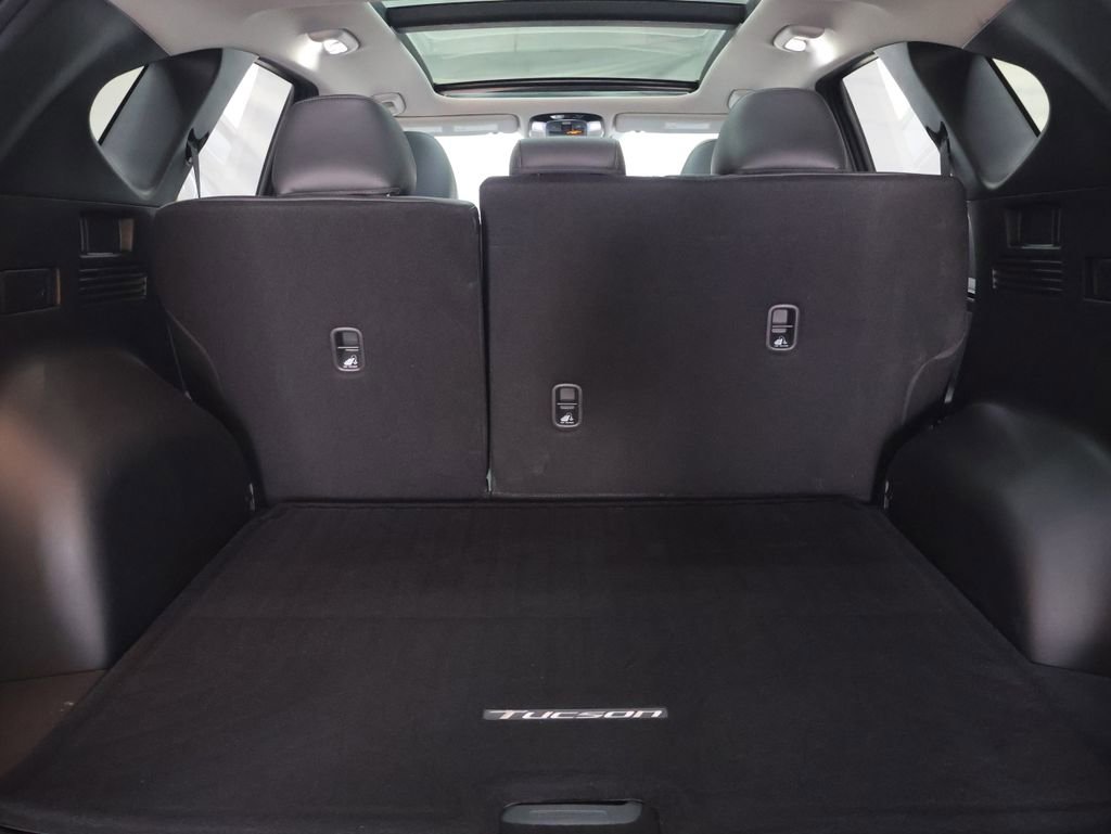 Used 2023 Hyundai Tucson Limited image 14