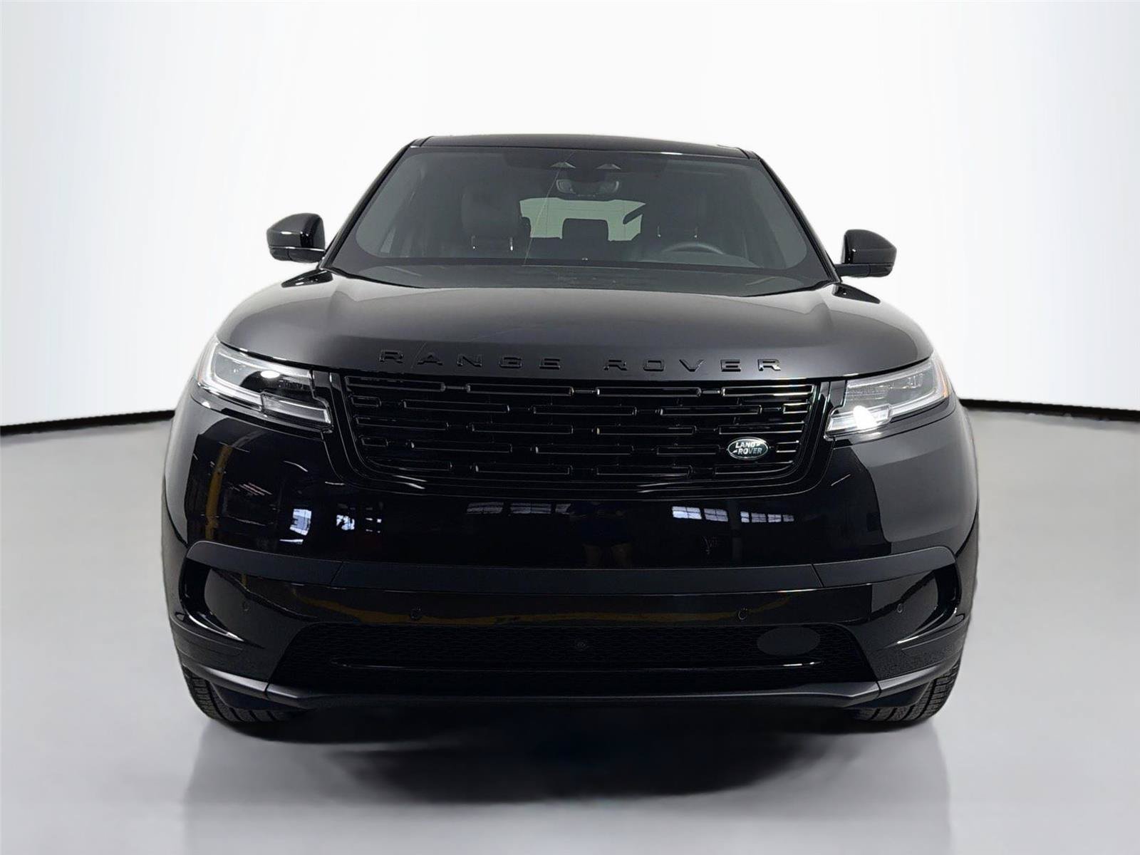 New 2026 Land Rover Range Rover Velar S AWD/4WD image 2