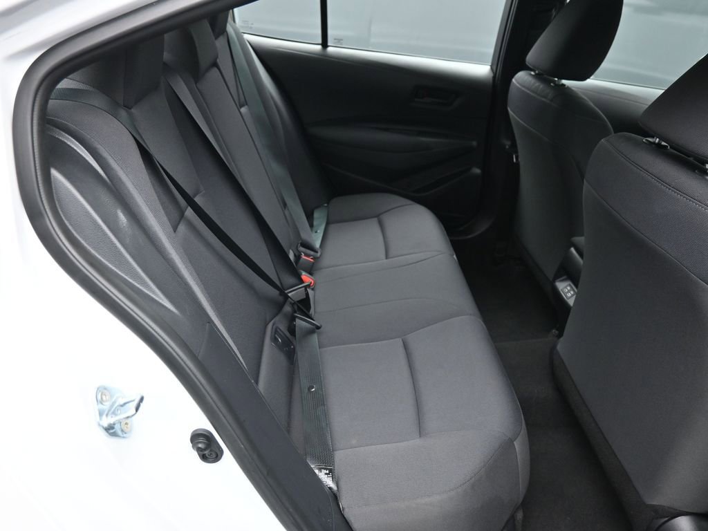 Certified 2025 Toyota Corolla LE image 23