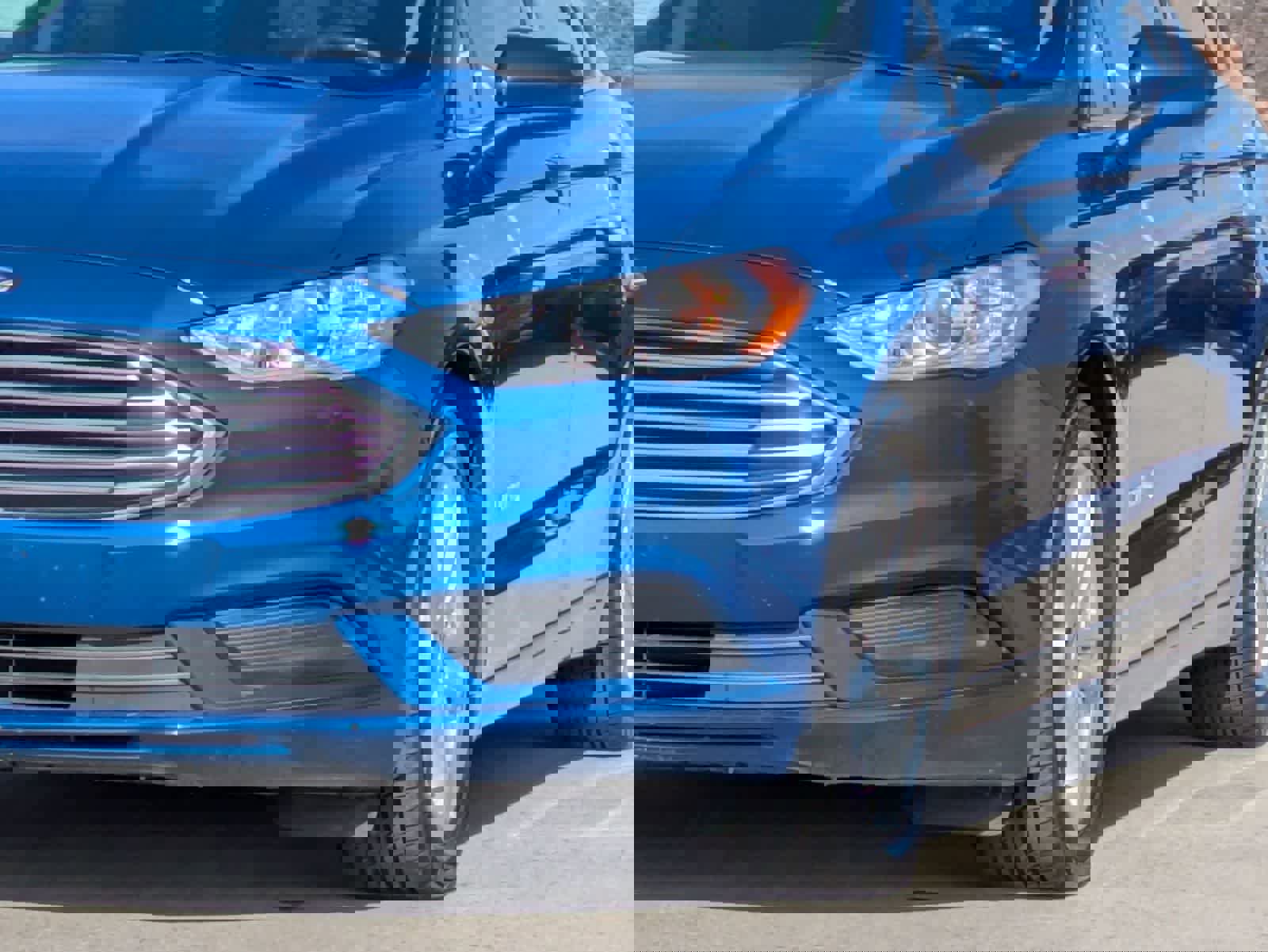 Used 2018 Ford Fusion SE image 10