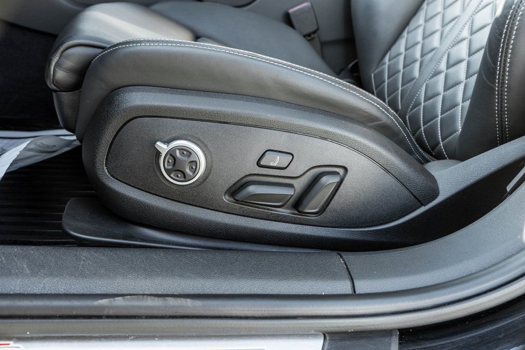 Used 2023 Audi S4 Premium Plus w/ Premium Plus Package image 30