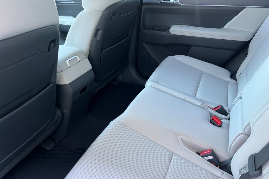 New 2026 Hyundai Santa Fe SEL image 10