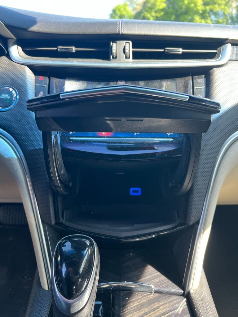 Used 2013 Cadillac XTS Platinum image 23