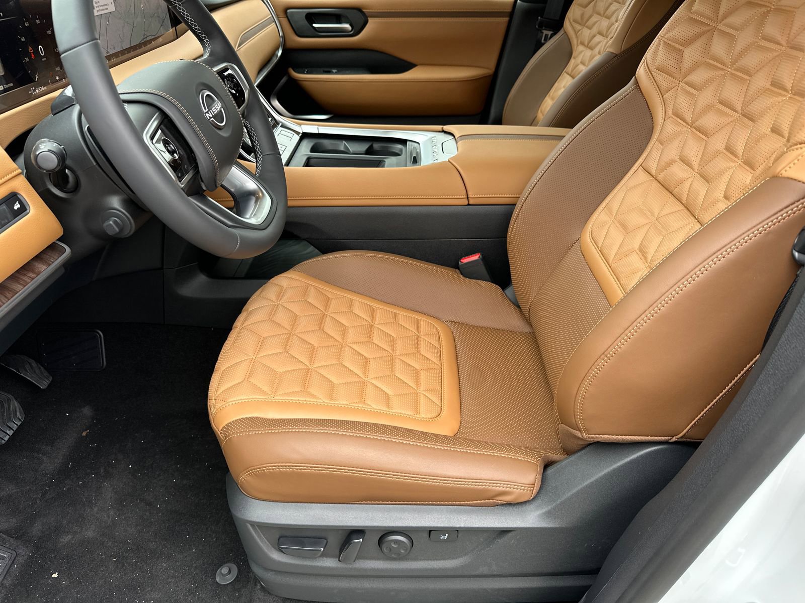 New 2026 Nissan Armada Platinum Reserve image 9