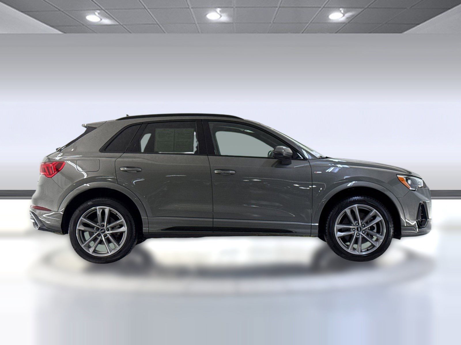 Used 2022 Audi Q3 2.0T Premium image 7