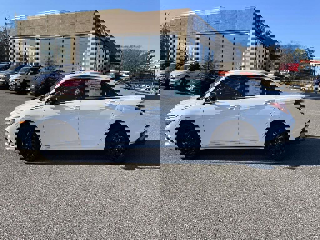 New 2026 Hyundai Elantra Sport image 2