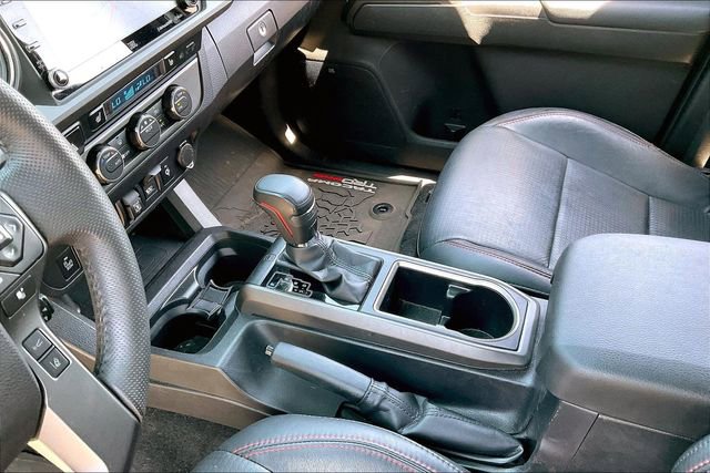 Used 2022 Toyota Tacoma TRD Pro AWD/4WD image 13
