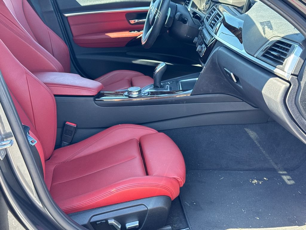 Used 2016 BMW 328i Sedan RWD image 13