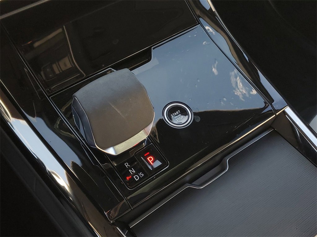 Used 2024 Land Rover Range Rover Sport Autobiography image 23